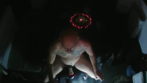 YOUNEEKWAYSTOPLEASEYOU online show from February 13, 8:01 pm