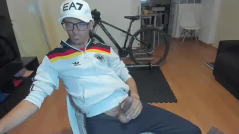 Snapshot of guachin_new chatting on September 14, 6:31 pm guachin_new online show from September 14, 6:31 pm