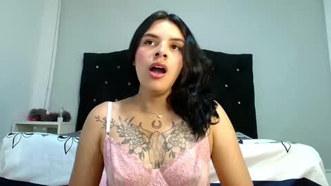 guadalupeclak online show from March 2, 6:59 am