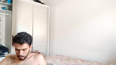 guguzinhox online show from February 19, 2:11 pm