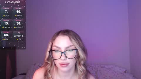 Marta online show from March 11, 8:45 pm