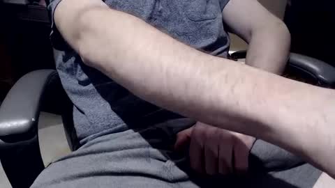 newbies online show from February 24, 2:51 am