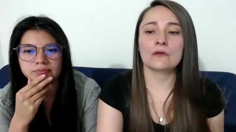 Vane blonde and Hazell black hair online show from September 11, 11:50 pm