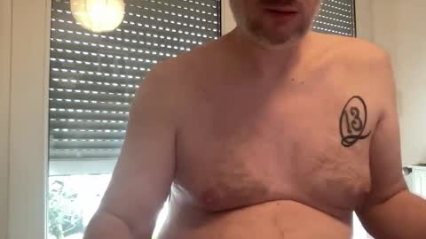 gummicasual online show from January 6, 1:15 pm