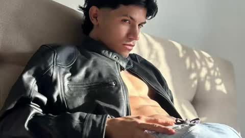 Guts online show from January 23, 6:45 pm