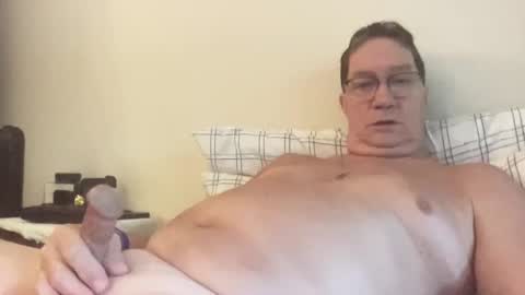 Snapshot of gwashere4u chatting on October 12, 1:37 pm gwashere4u online show from October 12, 1:37 pm