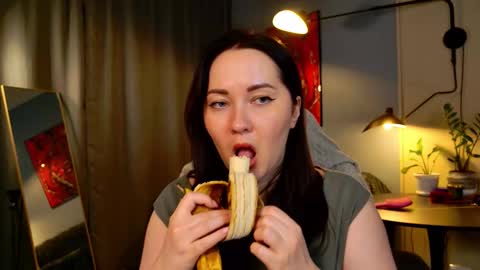 Sweety Kitty online show from February 12, 8:45 pm