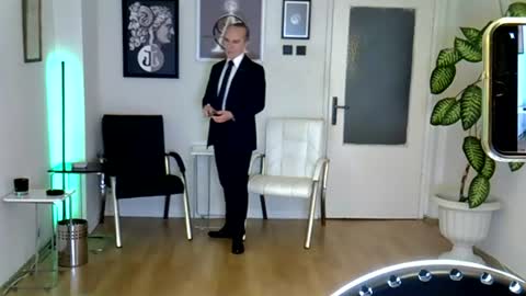 H. Blackwood online show from August 2, 6:42 pm