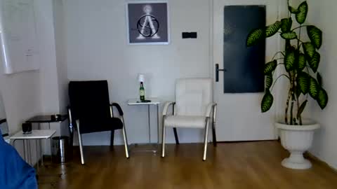 H. Blackwood online show from April 26, 4:48 pm