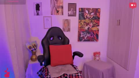 haanna_thompsoon online show from March 18, 4:51 am