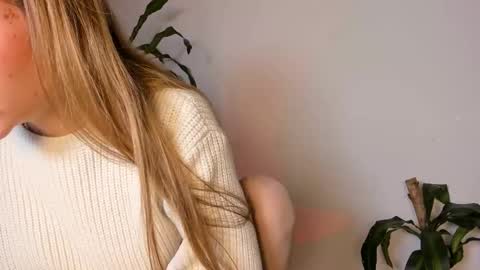 Hailey online show from September 18, 2:37 am