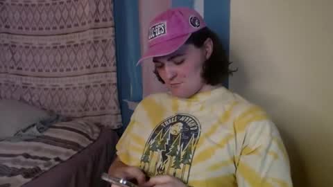 Snapshot of haileyharper chatting on January 12, 2:03 am Hailey Harper online show from January 12, 2:03 am