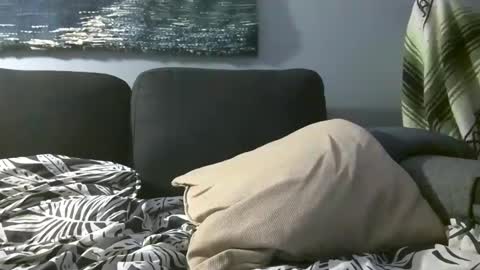 Hairiest Bear online show from December 14, 7:51 am