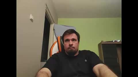 hairy_guy007 online show from April 8, 9:18 pm