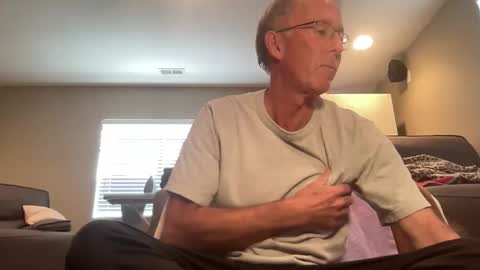 Harry online show from December 1, 7:56 pm