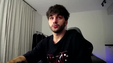 Adam online show from March 5, 9:04 pm