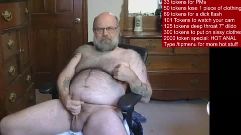 HairyDaddyBear69 online show from June 12, 8:08 pm