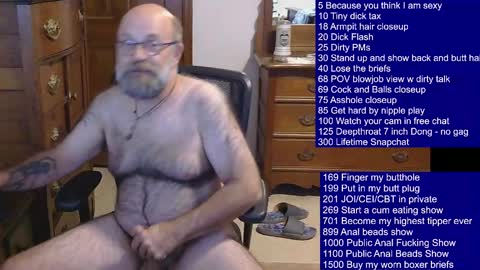 HairyDaddyBear69 online show from September 8, 11:04 pm