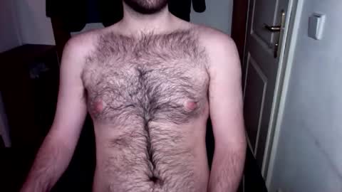 hairyuncut26 online show from February 4, 10:35 pm