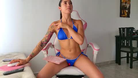 insta Laupalacio777Next stream 01th December online show from July 1, 4:04 pm