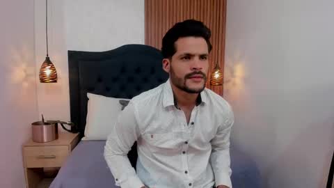 Snapshot of hamilton_1 chatting on September 23, 2:49 am Hamilton online show from September 23, 2:49 am