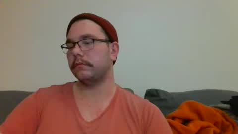 Snapshot of hammer_b chatting on January 7, 7:28 pm hammer_b online show from January 7, 7:28 pm