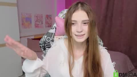 Hana online show from September 18, 2:32 pm