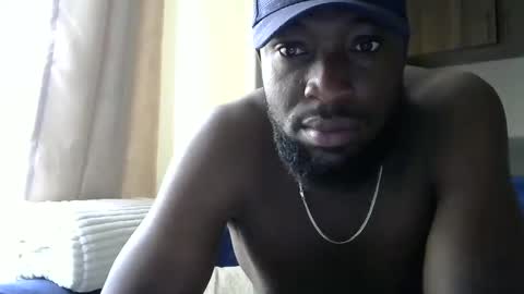 Snapshot of handsome_king30 chatting on March 10, 7:55 am handsome king online show from March 10, 7:55 am
