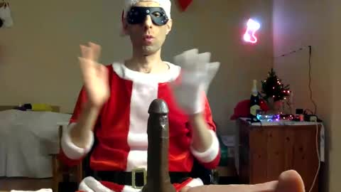 Snapshot of handsomealfie chatting on December 7, 7:05 pm HandsomeAlfie online show from December 7, 7:05 pm