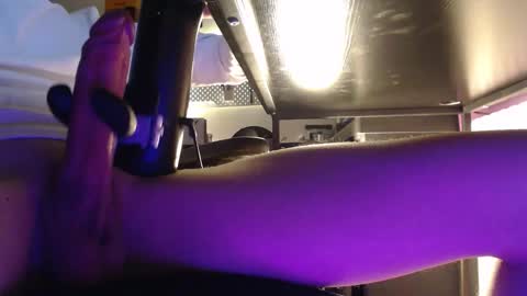 Handyman online show from December 21, 7:20 pm