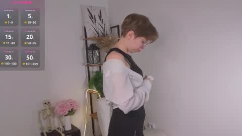 Nora online show from July 15, 1:55 am
