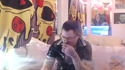 hank rams online show from February 22, 6:50 am