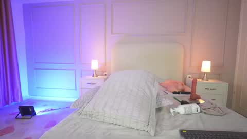 hanna online show from February 6, 7:12 am