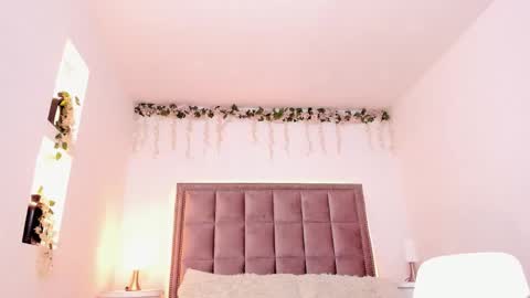  im Hanna online show from December 5, 7:51 am