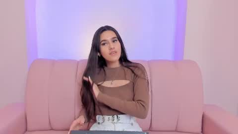 Hanna Foxi online show from July 1, 4:26 pm
