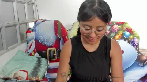 hannadanny online show from December 16, 1:50 pm