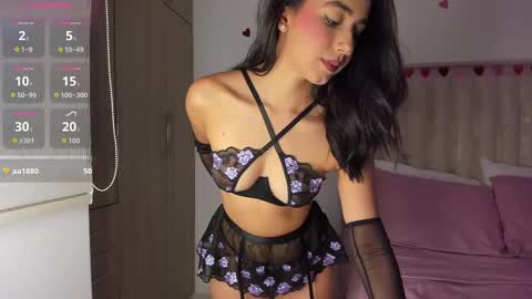 HANNAH GREENN - follow me online show from September 27, 2:42 am