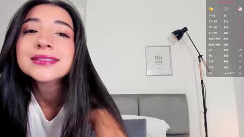 Hanna Os online show from January 19, 11:42 am