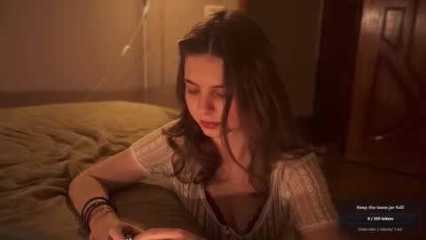 Hanna online show from November 14, 5:48 pm