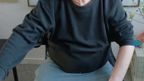 charly online show from April 1, 2:03 pm