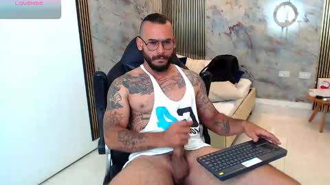 hanz_col online show from February 20, 11:09 am