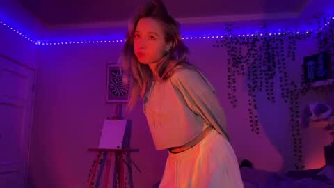 Call me Milly online show from March 23, 9:09 pm