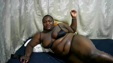 happysonia online show from March 13, 2:53 pm