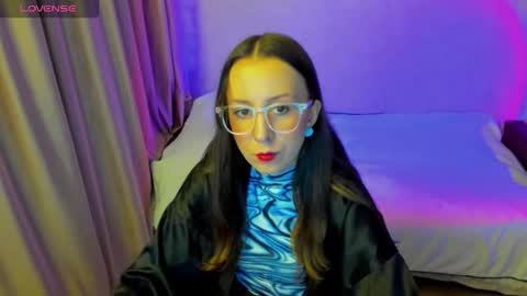 Stephanie online show from February 15, 5:55 pm