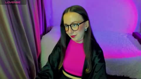 Stephanie online show from March 27, 5:58 pm