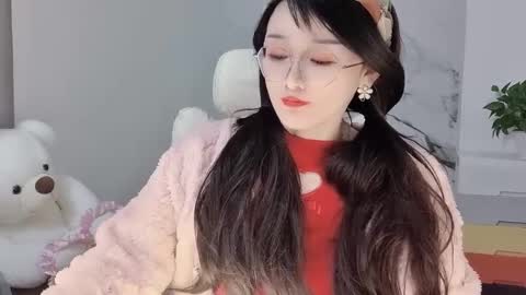 Daisy online show from February 5, 4:36 pm