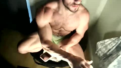 Leila online show from February 24, 8:45 pm