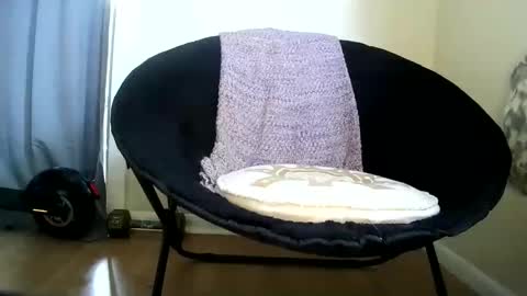 Leila online show from February 20, 12:21 am