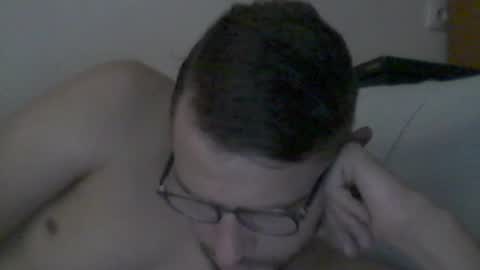 hardboylovemilfmoom online show from August 5, 4:37 pm