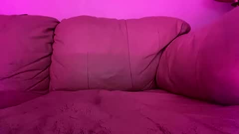 Slim West Cox online show from March 30, 7:19 am